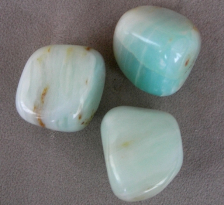 Trommelstein Andenopal azur Opal
