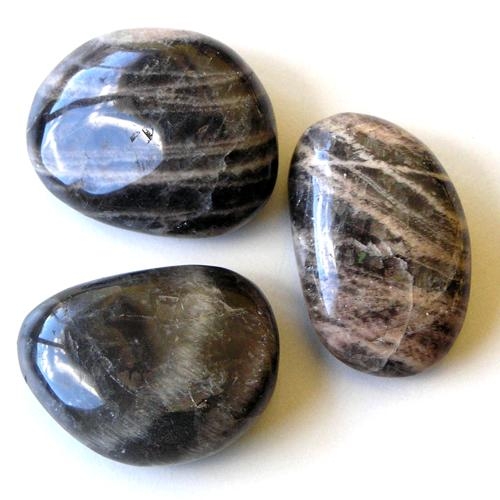 Trommelstein Mondstein dunkel